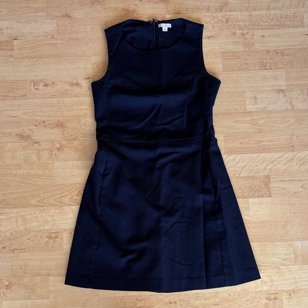 Gap navy dress